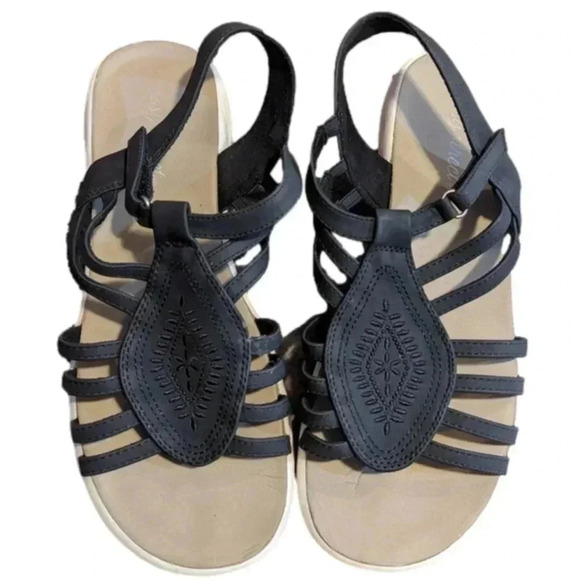 Easy Street Gemi Sandal - Picture 1 of 10